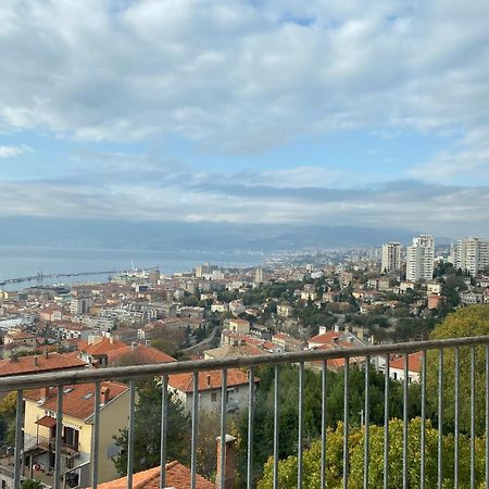 Ferienwohnung Nona'S View With Balcony Rijeka Exterior foto