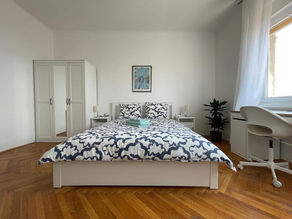Ferienwohnung Nona'S View With Balcony Rijeka Exterior foto