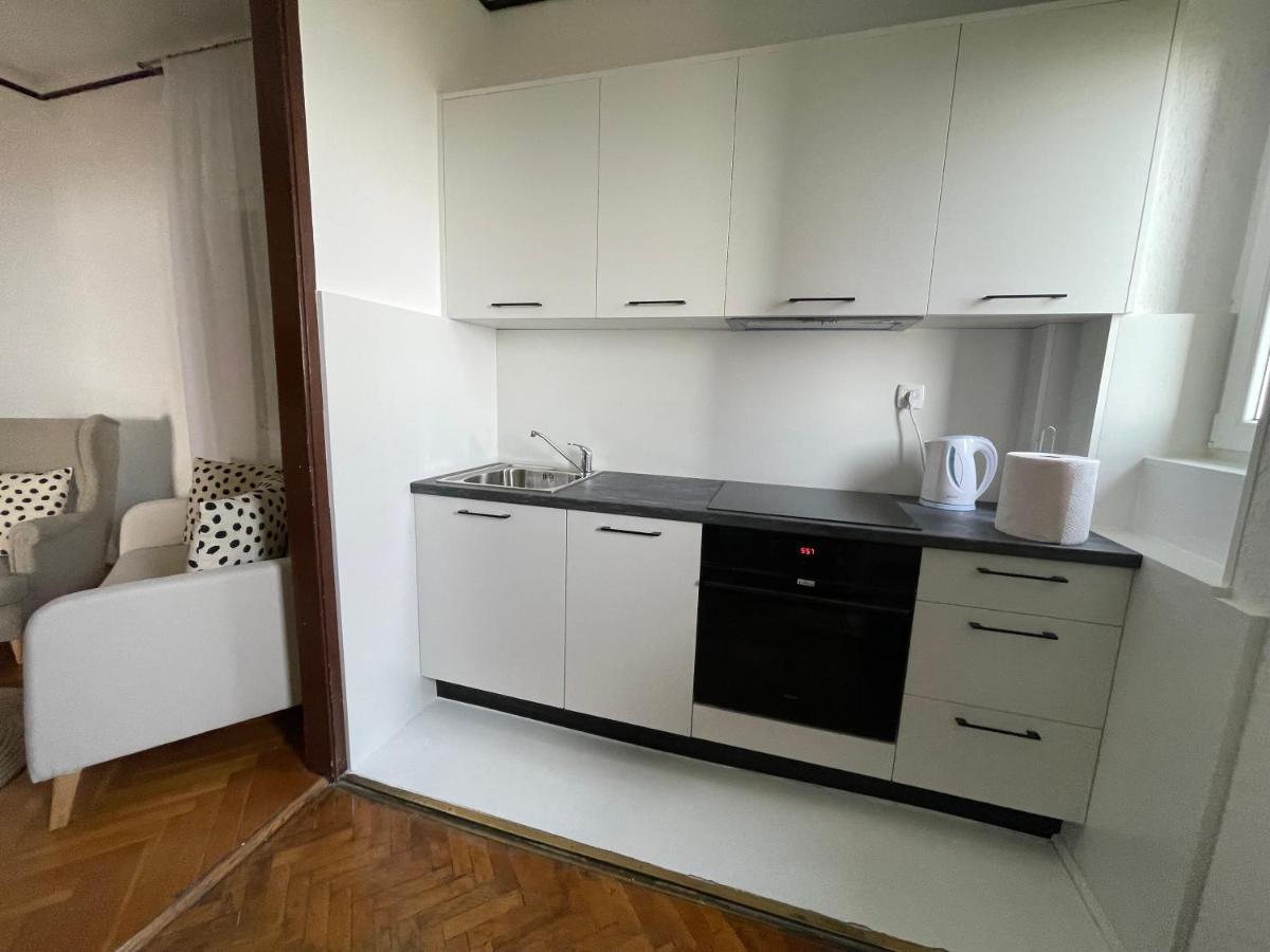 Ferienwohnung Nona'S View With Balcony Rijeka Exterior foto