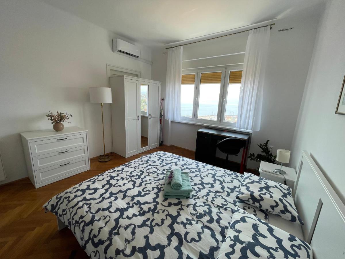 Ferienwohnung Nona'S View With Balcony Rijeka Exterior foto
