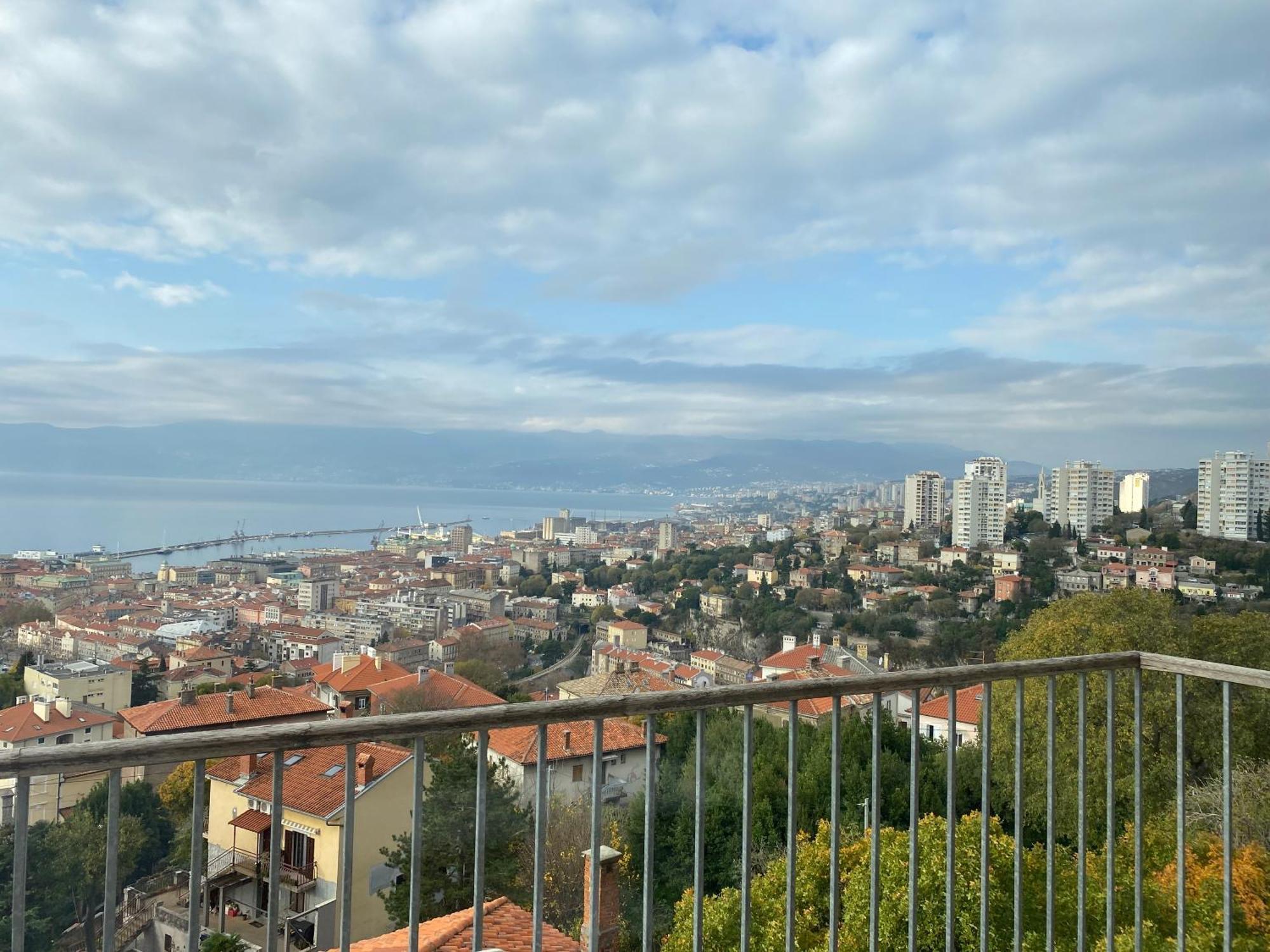 Ferienwohnung Nona'S View With Balcony Rijeka Exterior foto